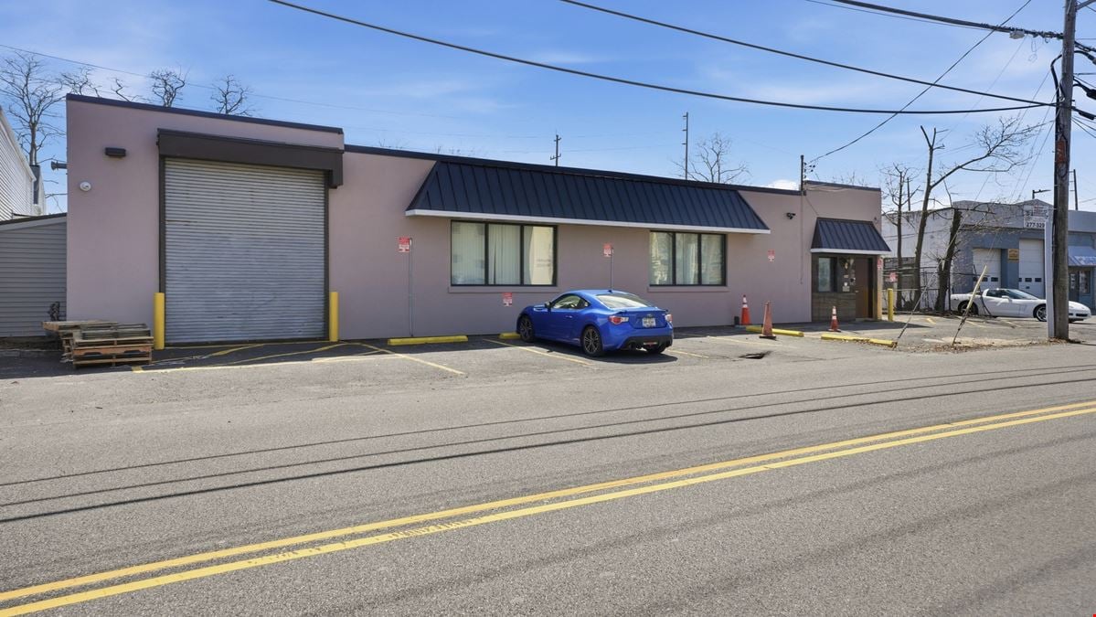 4,880 SF INDUSTRIAL WAREHOUSE
