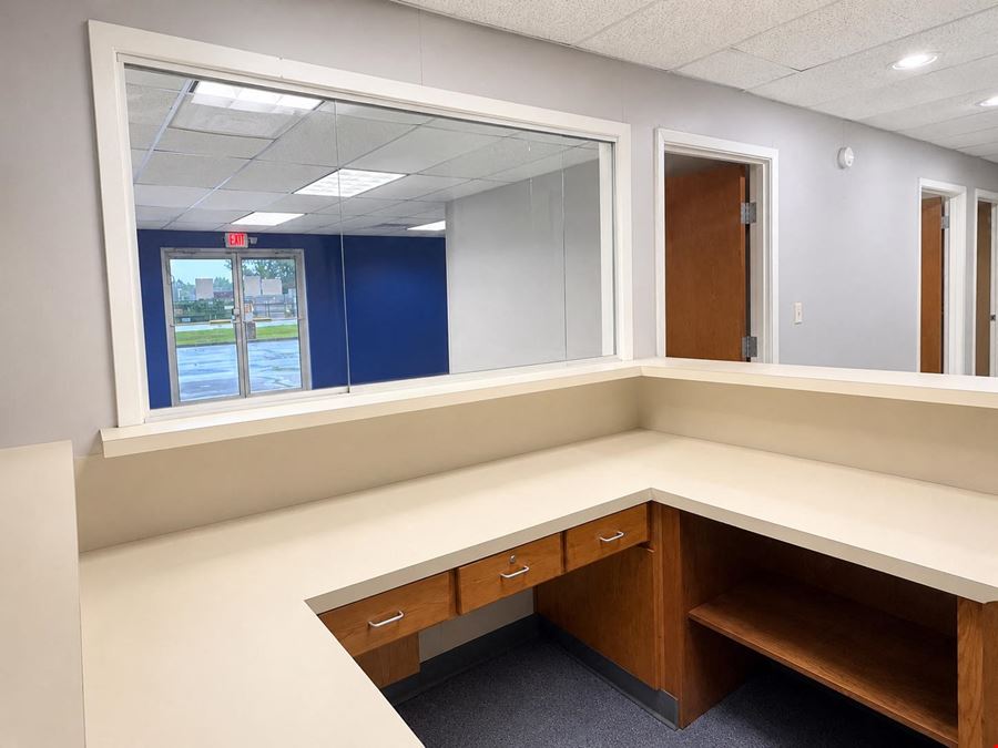 Professional Medical Office | Paris, TX