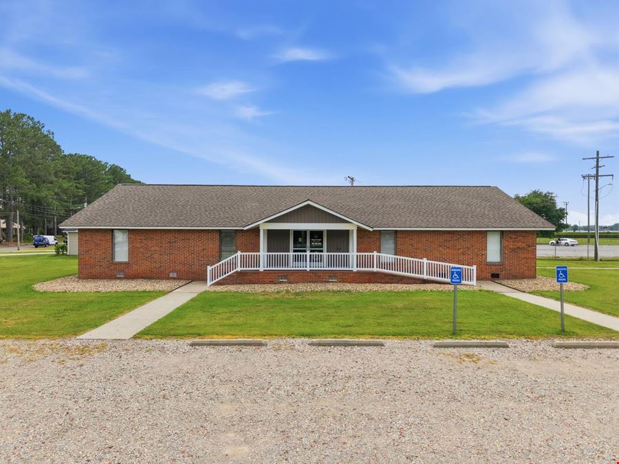 Medical Office in Robersonville