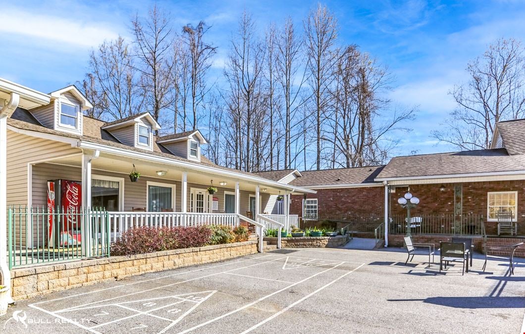 Back-up Contract Available | 48-Unit Personal Care Home Portfolio in Dahlonega, GA