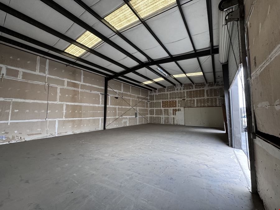 High Quality Office/Warehouse Space in Fresno, CA