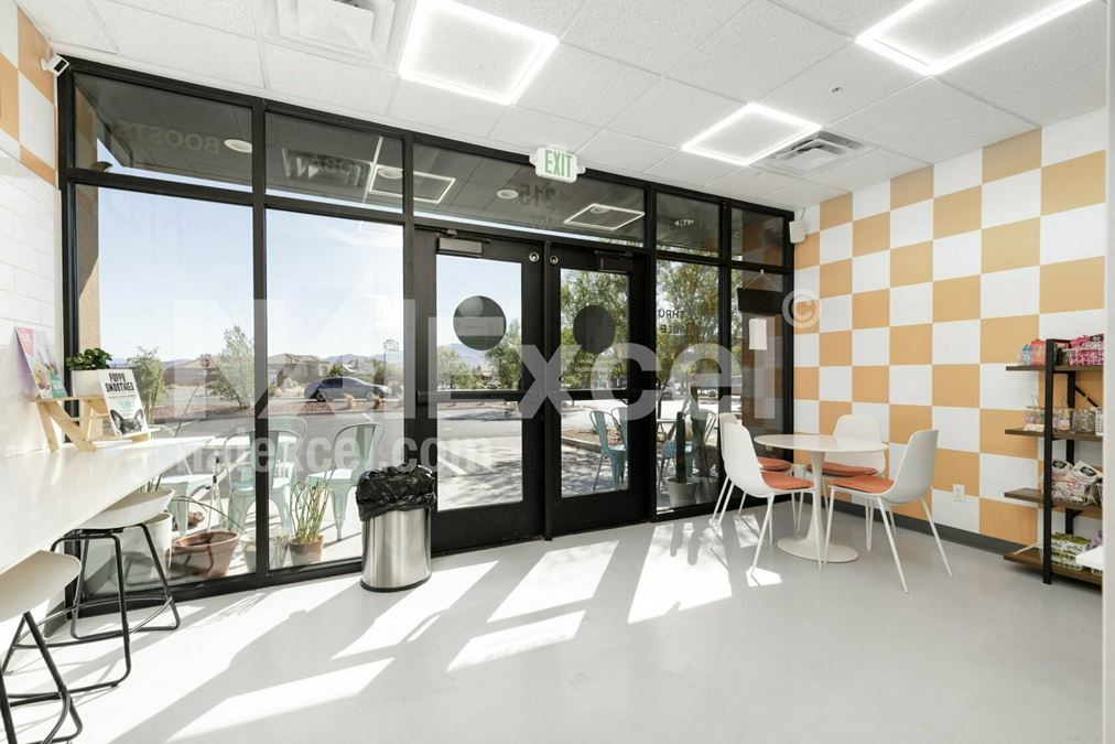 Canyon Crossing Retail Center Sublease Available