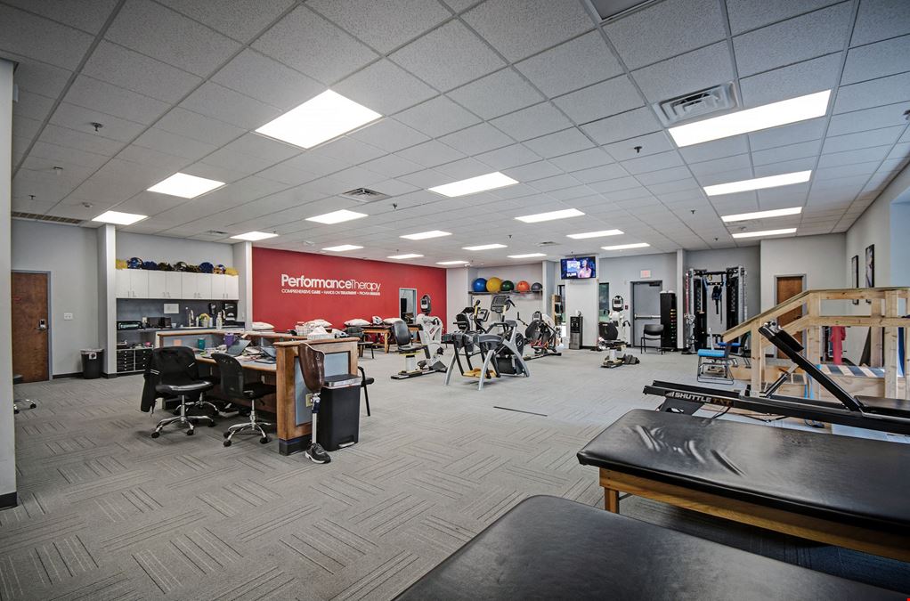 Freestanding 14,000 SF - Canton, MS