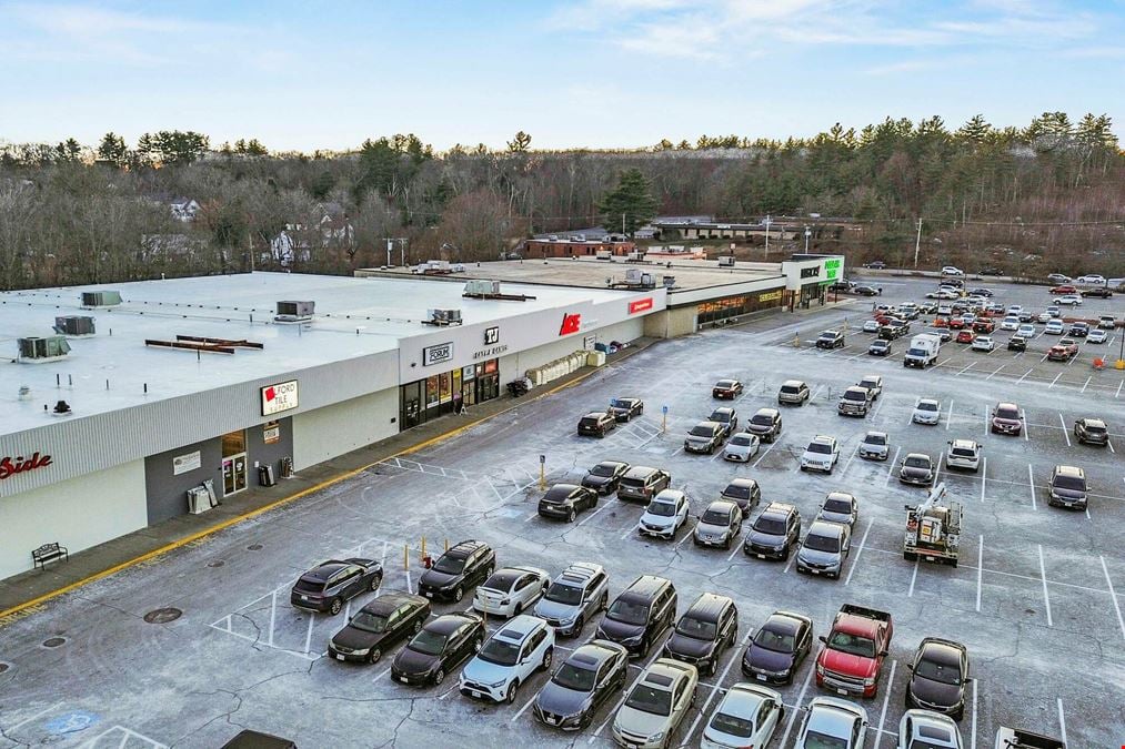 Milford, MA - Milford South Plaza
