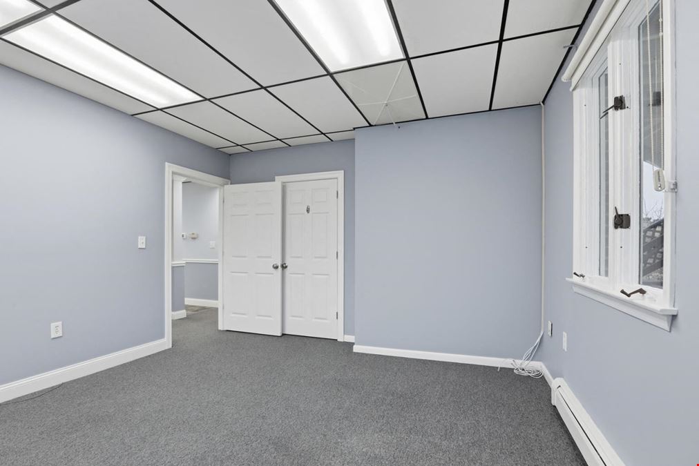 Well Located Commercial Suite for Lease in Methuen, MA