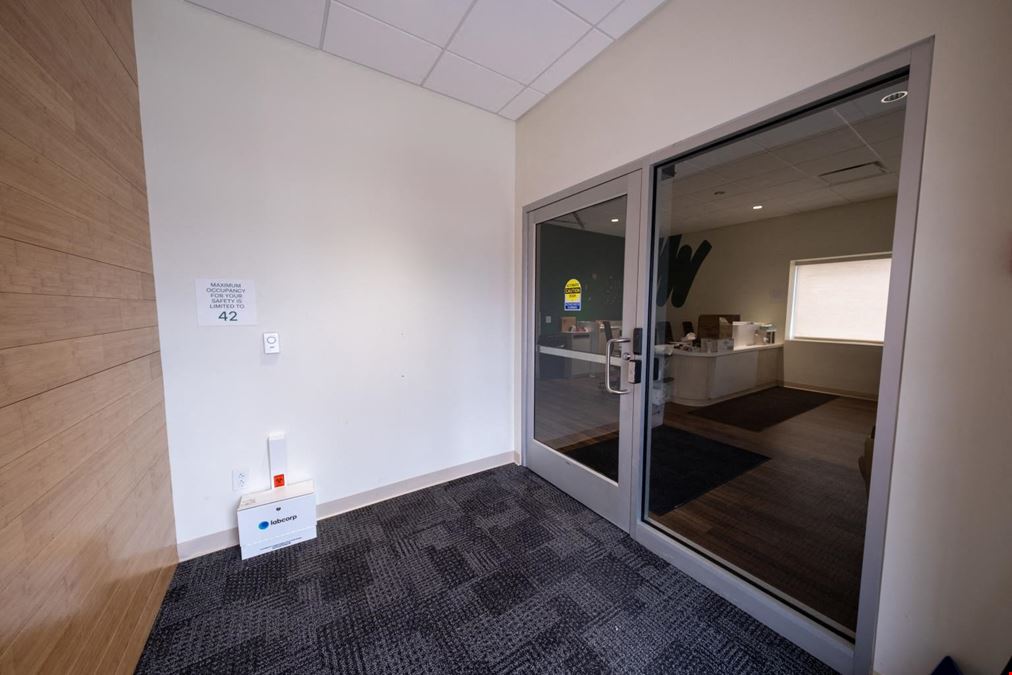108 W 8TH AVENUE SUBLEASE