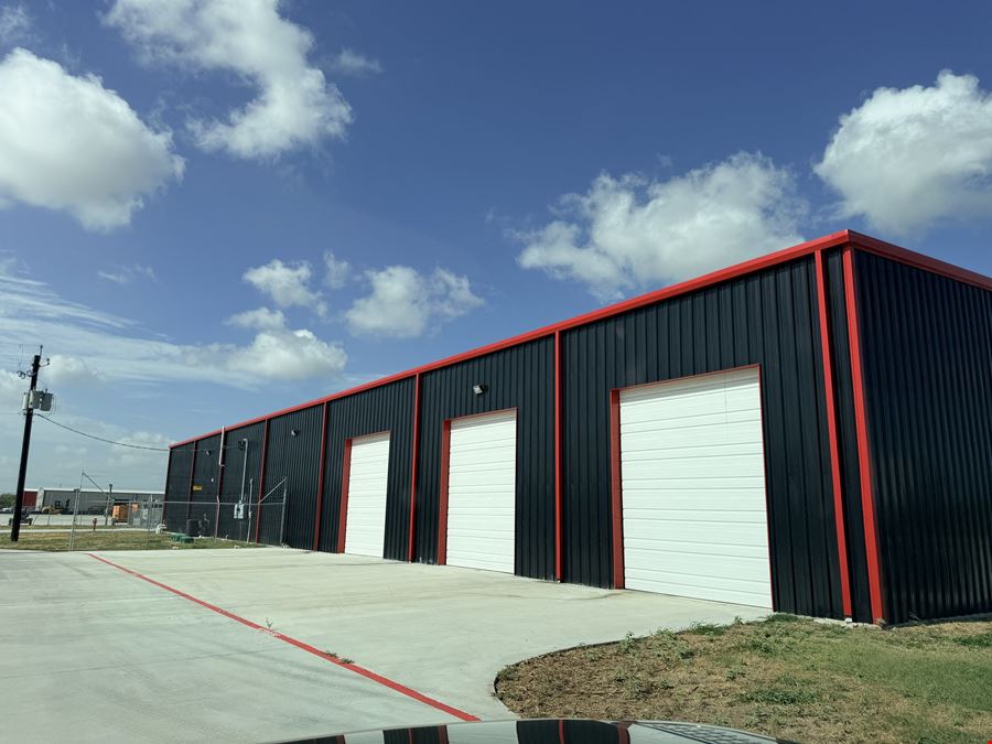 109 N FM 509, Unit 2