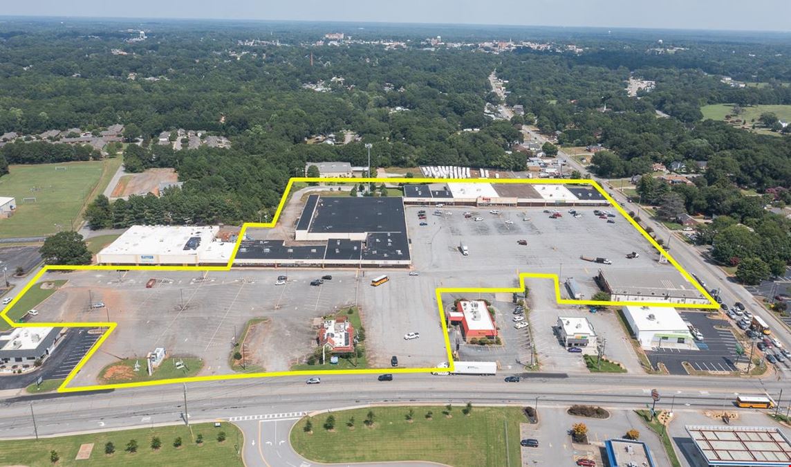 Lakeside Shopping Center