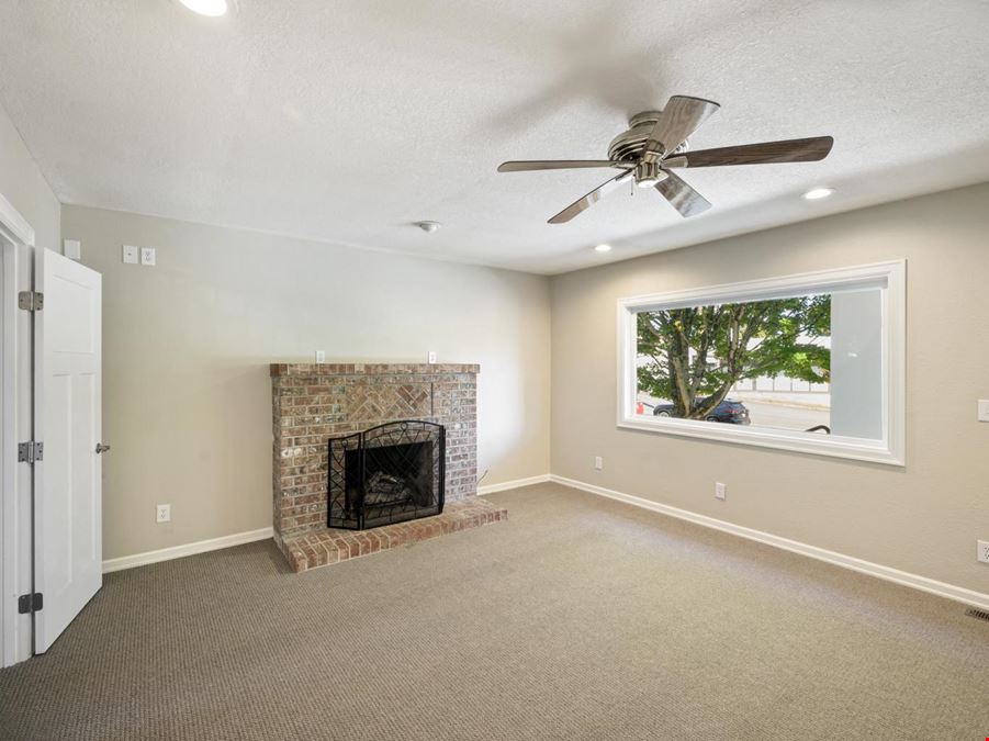 Hollywood/Laurelhurst Office Bldg Opportunity