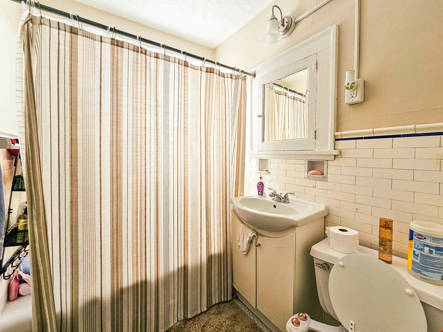 Casa Linda Townhomes
