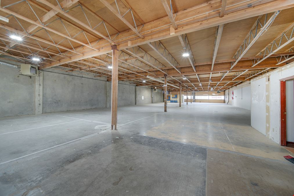 977 W 1st Street