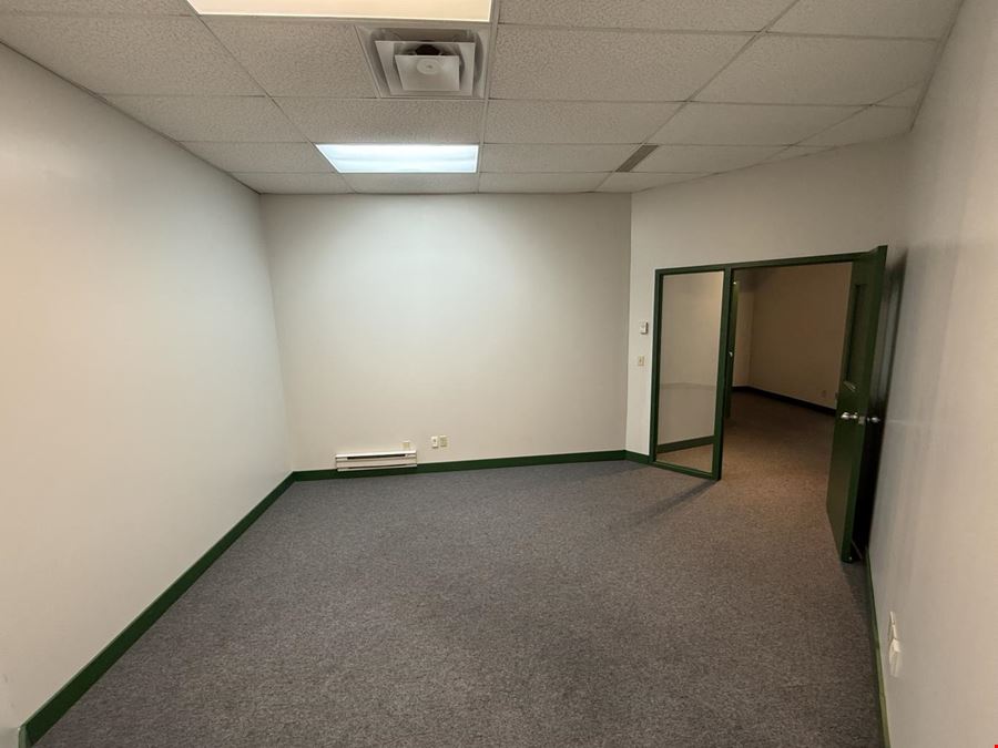 1001 Thomas Spratt Place