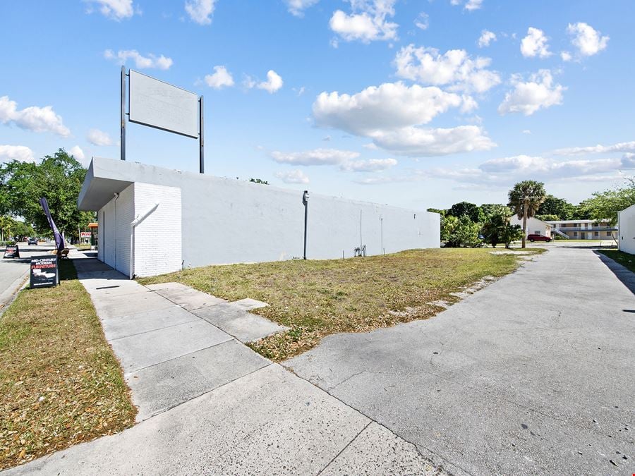 Retail/ Office & Land