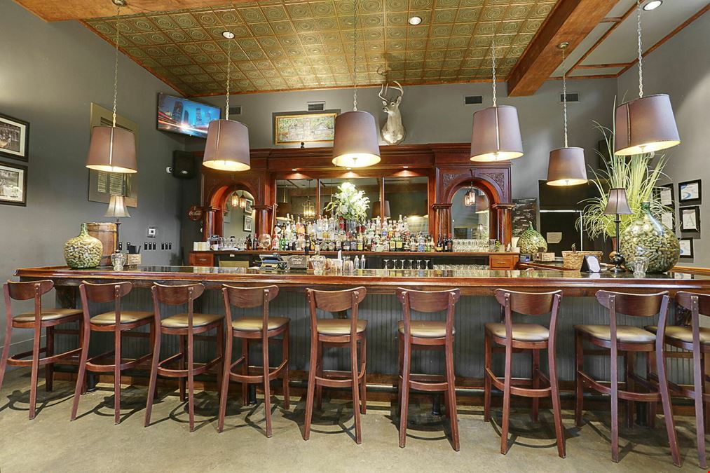 Established Restaurant & Event Venue with Resort Status