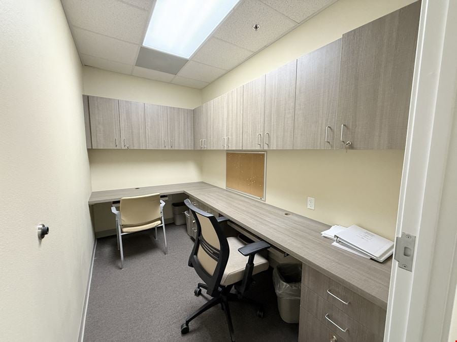 Office Suites For Sublease | DeBary Professional Plaza