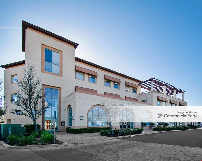 Marlin Cove Shopping Center