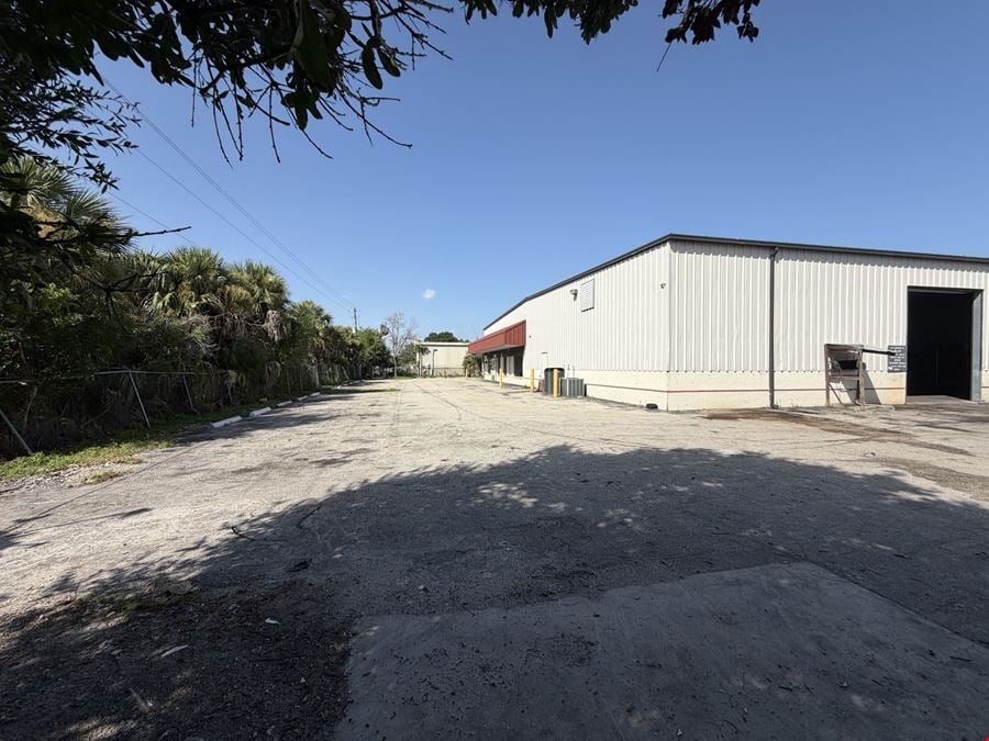 5893 Enterprise Pkwy