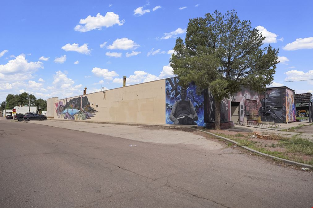 2339 E Platte Pl