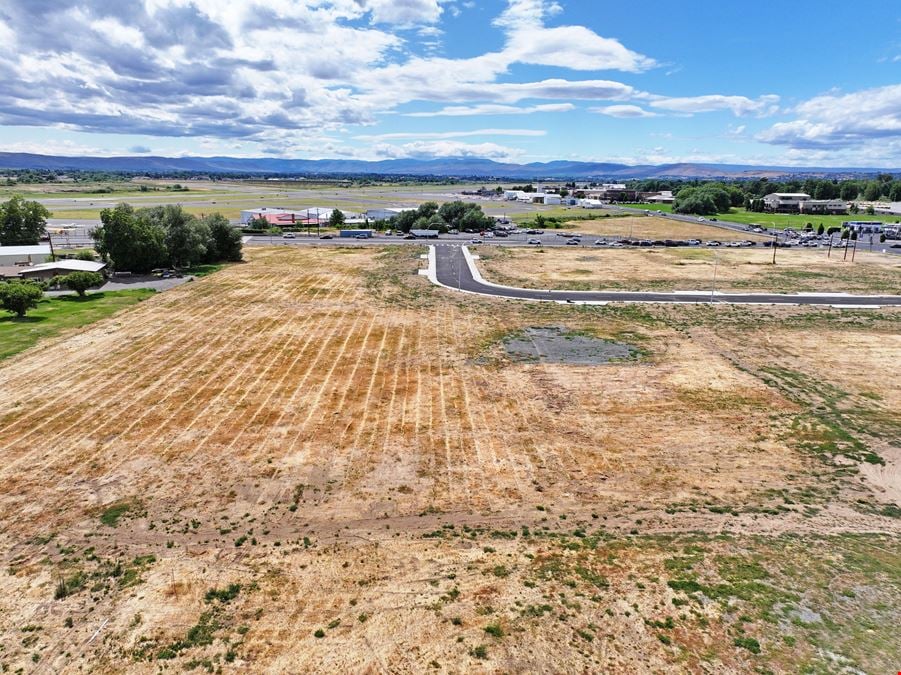 The Landing - Prime Commercial Lots