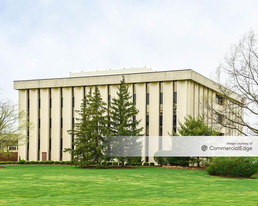 29100 Aurora Road