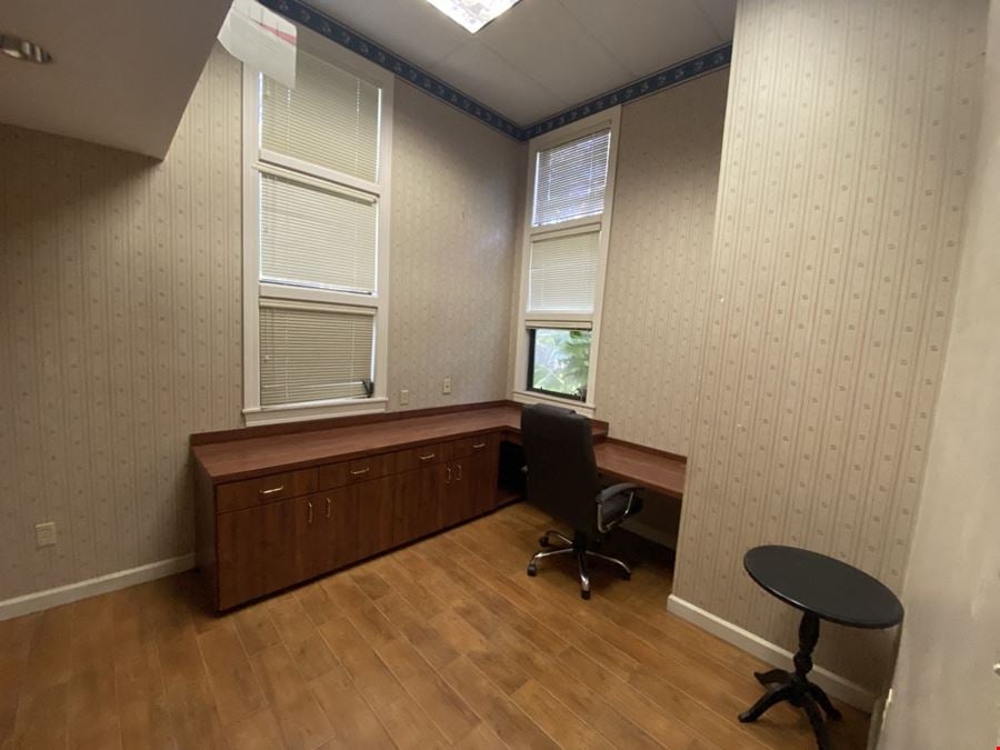 Sugar Creek Medical & Professional Center