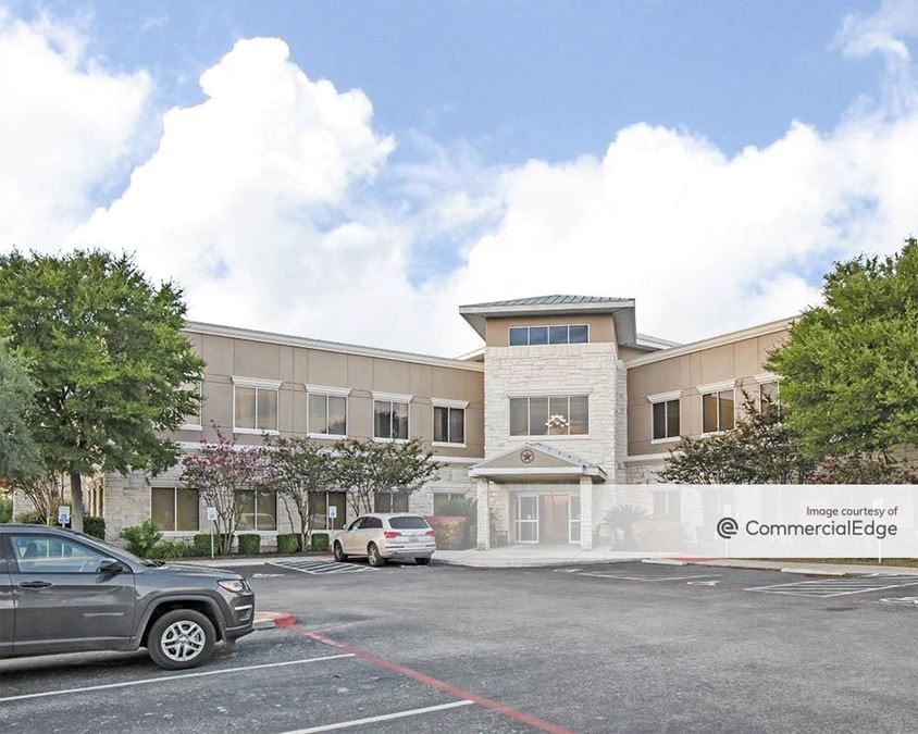 Common Street Professional Building