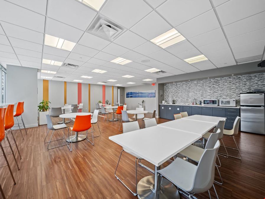 1090 West Georgia 
