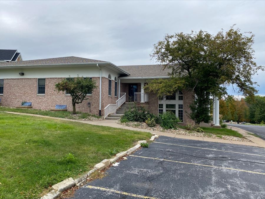 2705 Happy Joe Drive, Bettendorf, IA
