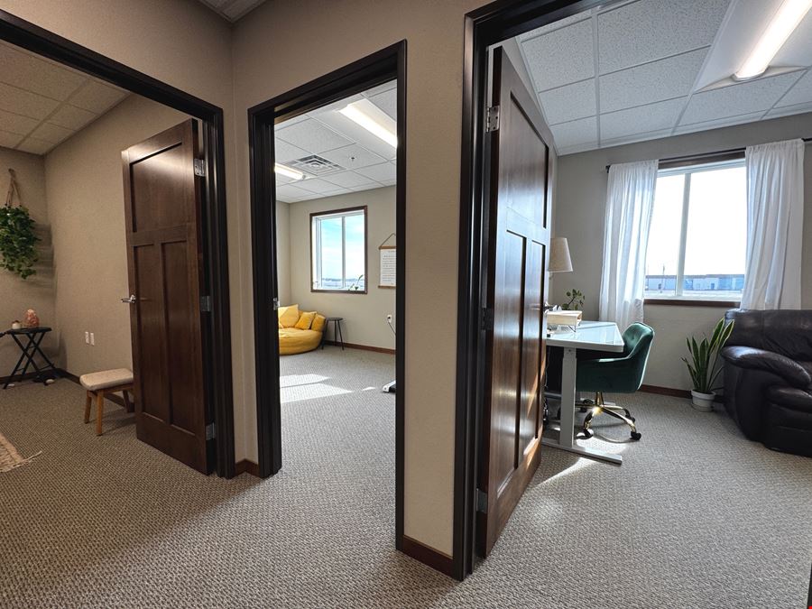 4719 Shelburne St, Suite 4