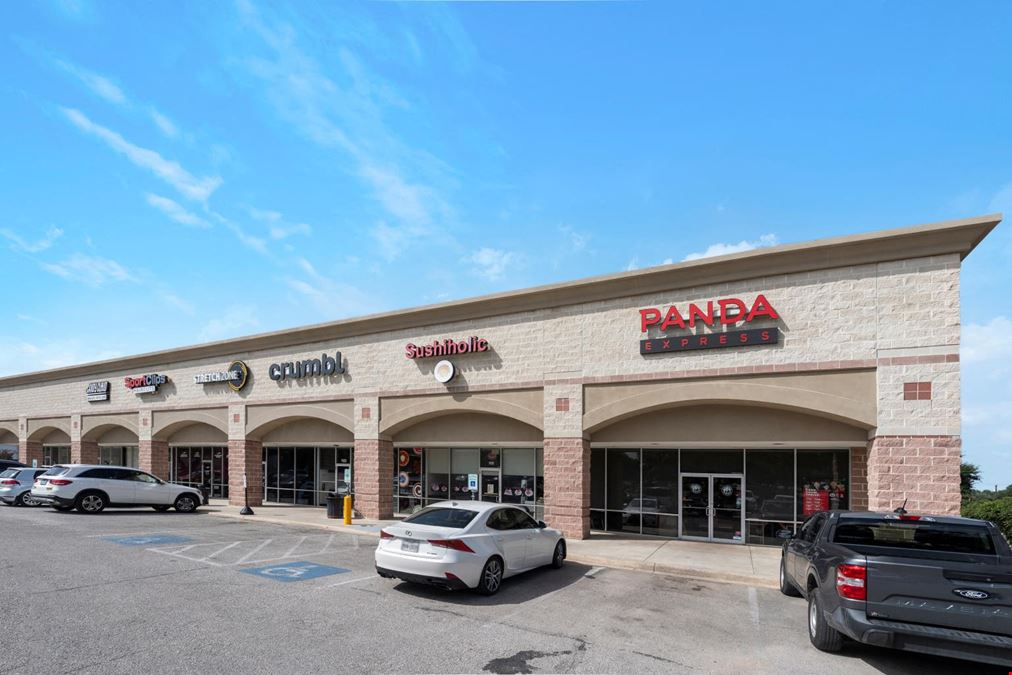 Bandera Pointe