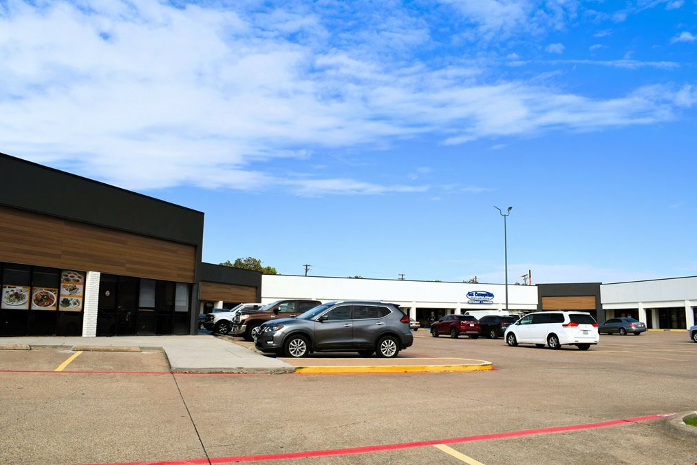 VICTORY SHOPS AT PARKWAY VILLAGE