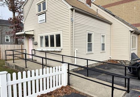Preview of Retail space for Rent at 978 Washington St