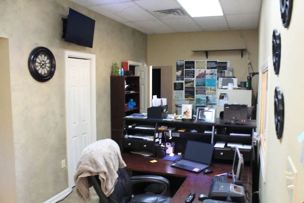 Coursey Blvd Freestanding Retail Property For Sale