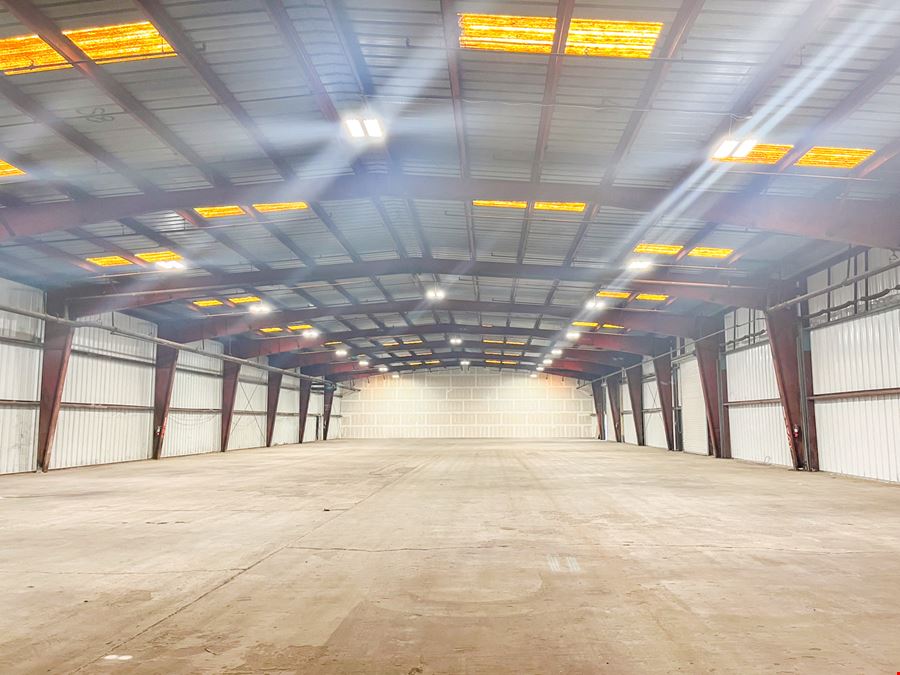 ±33,200 SF Office Warehouse Space Available