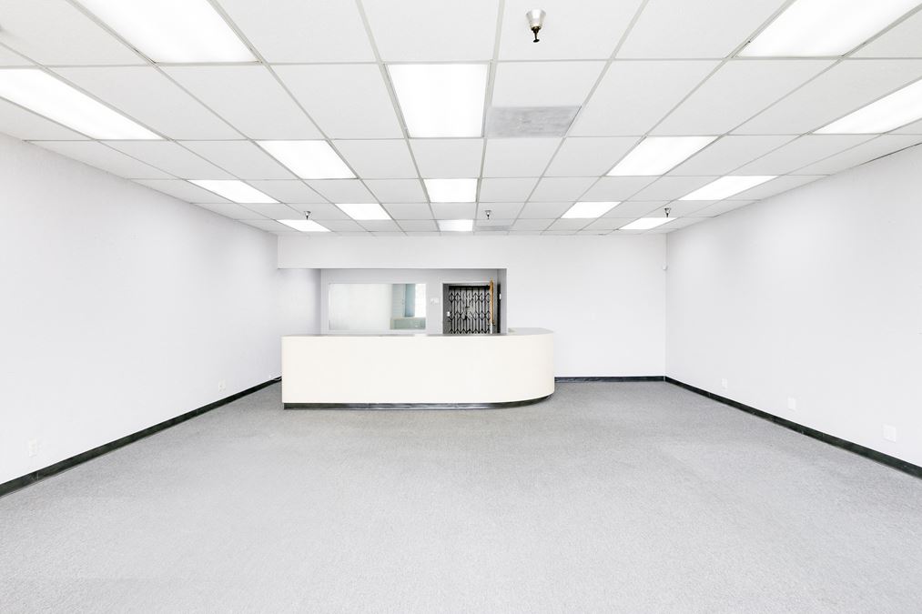 Retail Available | Starlite Plaza