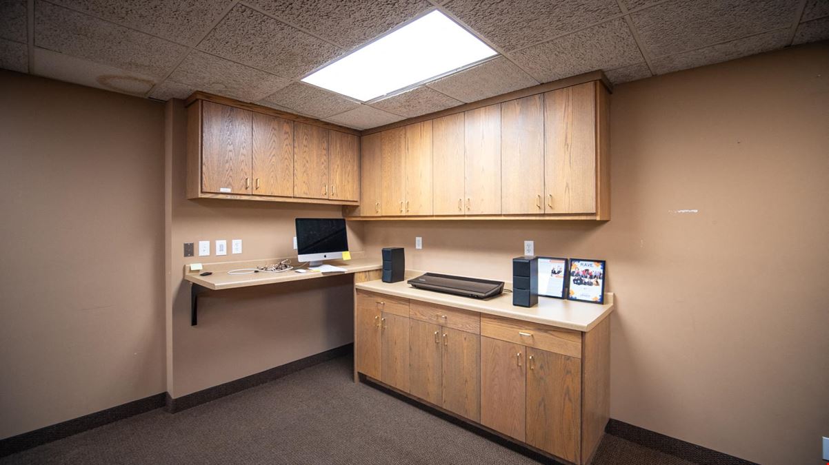 Elton Hills Professional Center