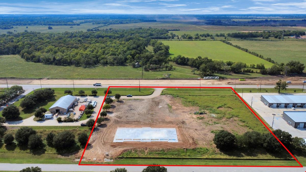 PRE-LEASING INCENTIVES! Plaza at FM 723