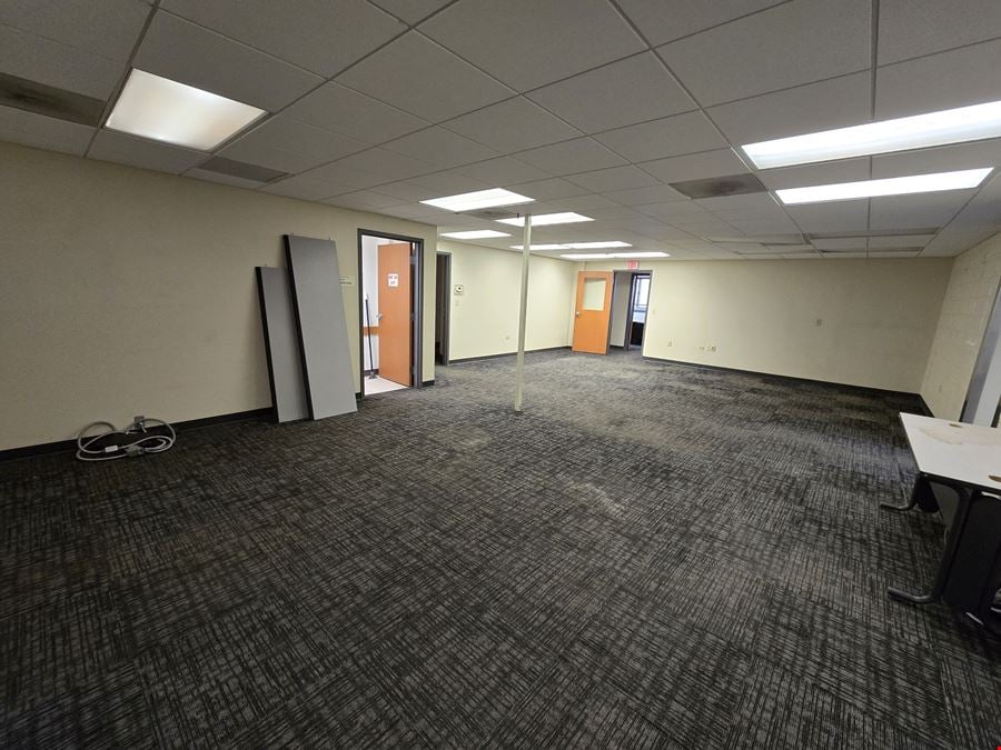 ±15,000 SF Office Space