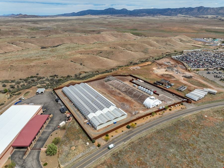 42,300 SF Flex Greenhouse Facility