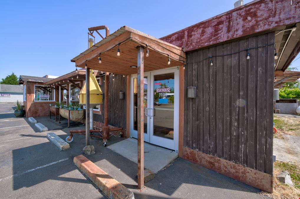 Chinook Restaurant & Bar
