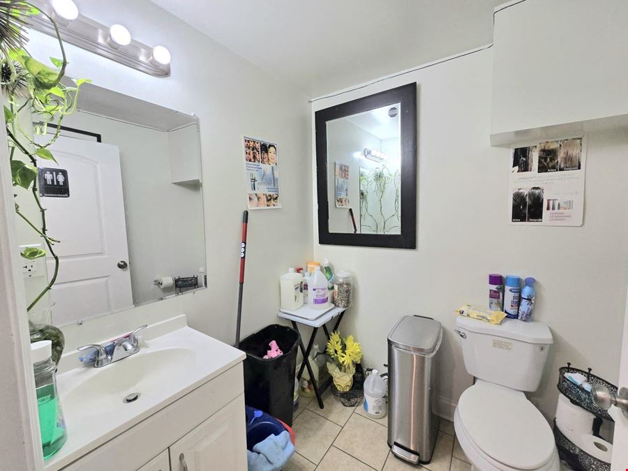 3525 W Belmont Ave, Chicago, IL