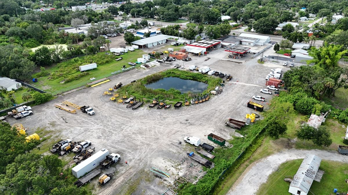 7001 Gibsonton Dr