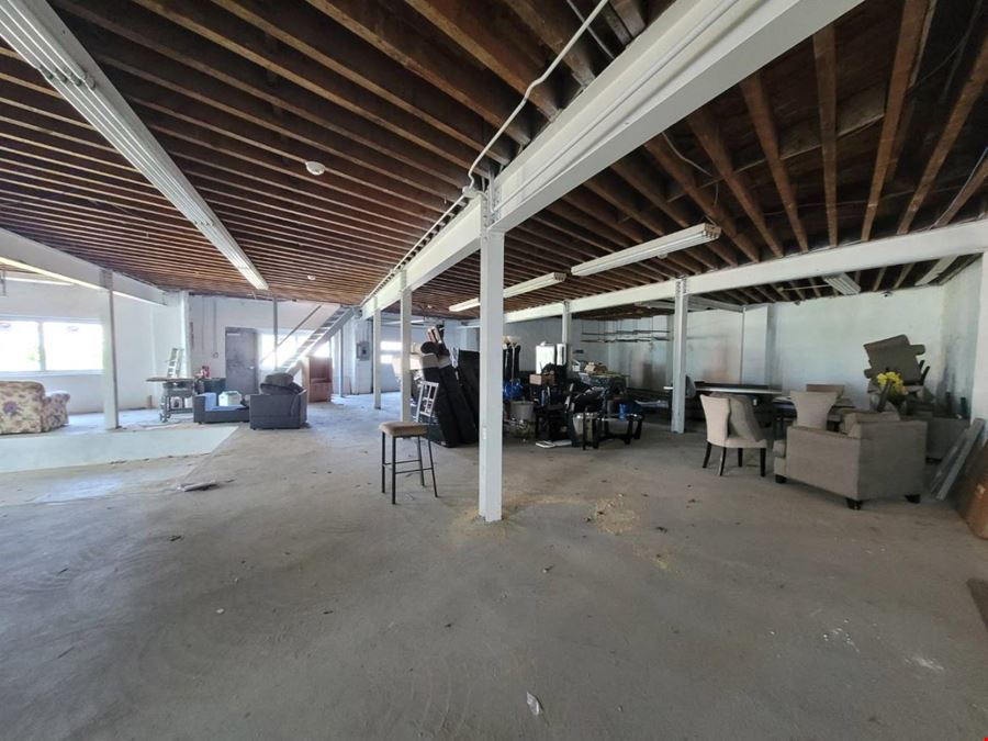 3,230 sqft private industrial warehouse for rent in Bloomfield