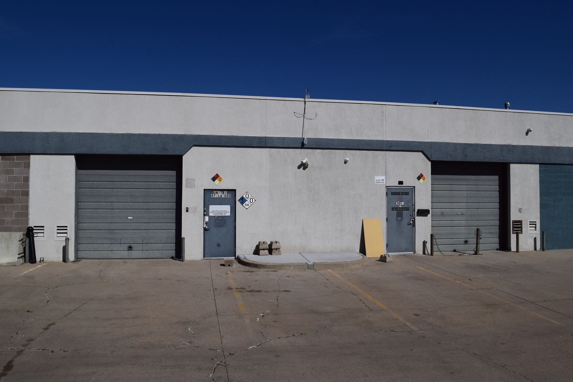 2,000 SF office/warehouse condos for sale/lease