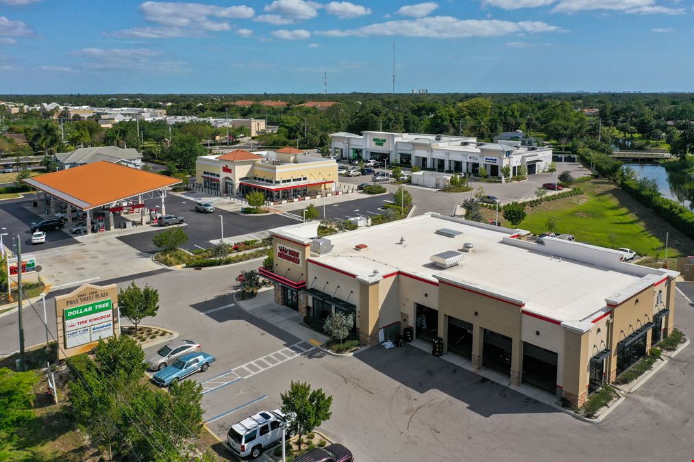 Price Street Plaza