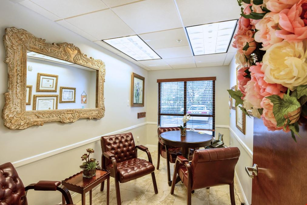Kendall Medical Office | Ground Floor Suite | 1,499 SF Medical/Dental Space
