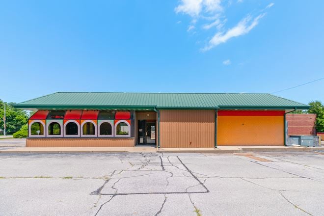 Preview of Retail space for Rent at 600 S. Main St.