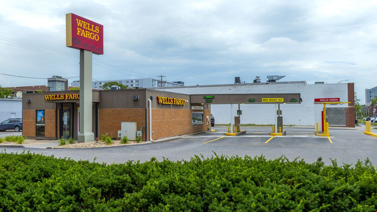 Former Bank Available for Land Lease