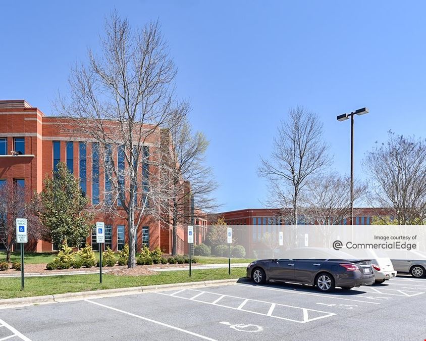 Triad Center - 4161 Piedmont Pkwy