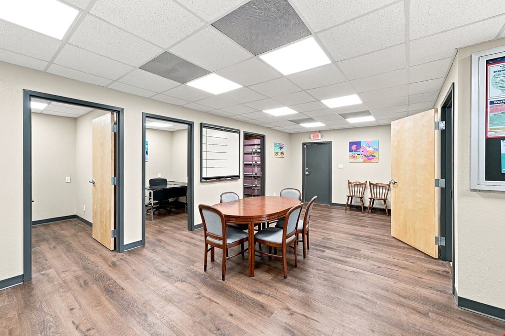 Full-Service Office Space for Lease | 3100 38th Ave N, St. Petersburg, FL